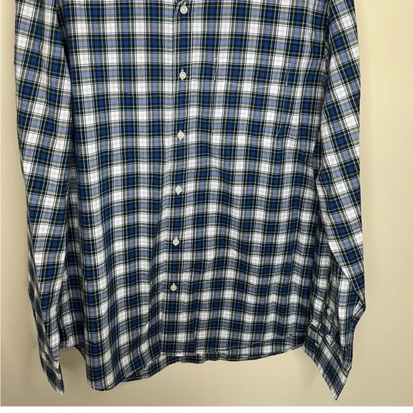 American Eagle mens plaid button down shirt - Picture 2 of 10